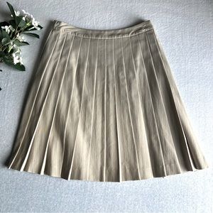 Minn Office Pleated MIDI Skirt Khaki